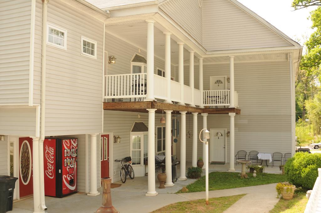 Acorn Hill Lodge And Spa Lynchburg Exterior foto